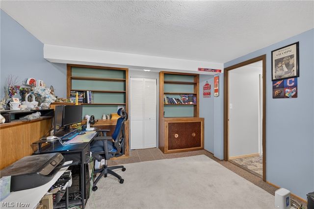 5415 Amherst Drive, Parma, OH 44129