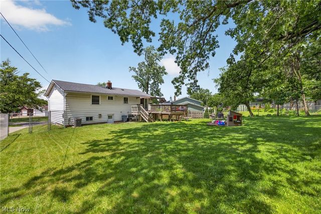 5415 Amherst Drive, Parma, OH 44129