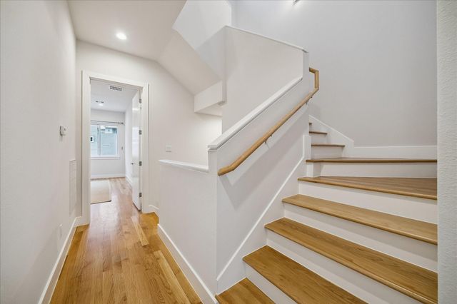 2715 St Emanuel Street, Houston, TX 77004