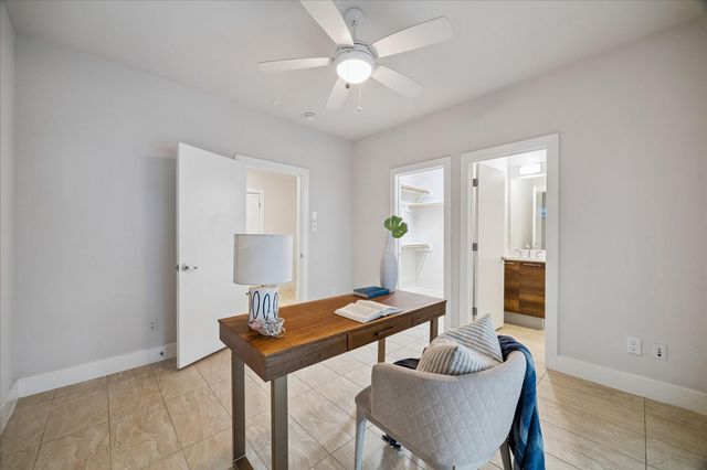 2715 St Emanuel Street, Houston, TX 77004