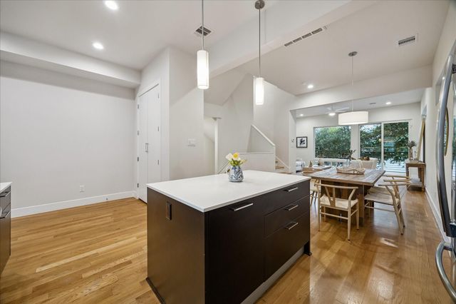 2715 St Emanuel Street, Houston, TX 77004