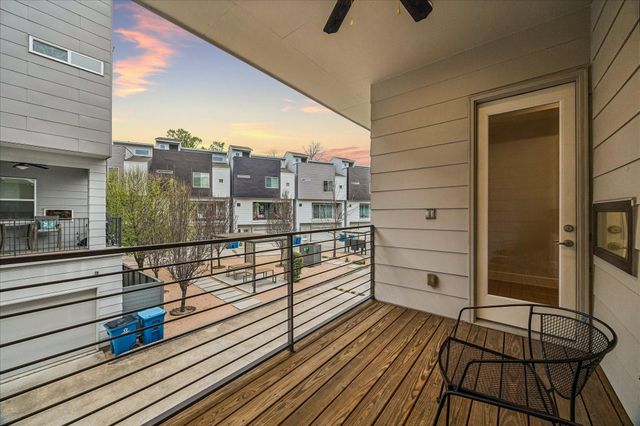 2715 St Emanuel Street, Houston, TX 77004