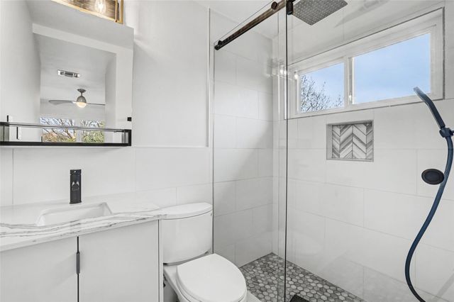 9003 Clithea CV, Austin, TX 78759