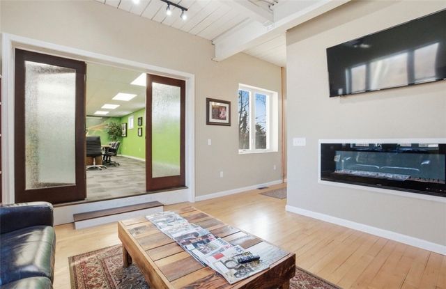 225 Putnam Pike Pike, Johnston, RI 02919