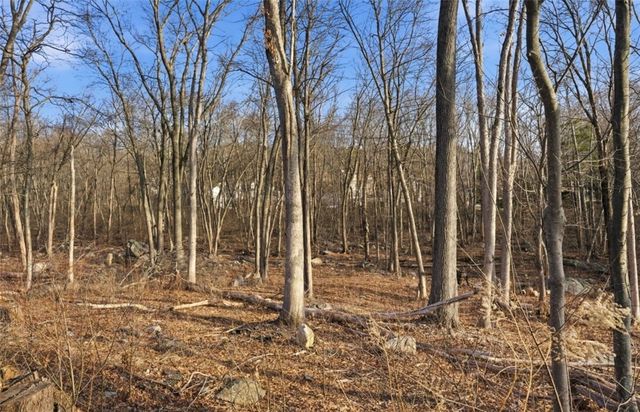 225 Putnam Pike Pike, Johnston, RI 02919