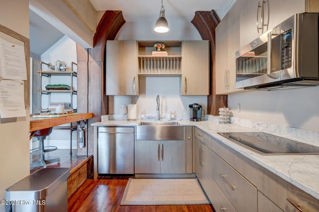 21 N Front Street Unit 3b4, Wilmington, NC 28401