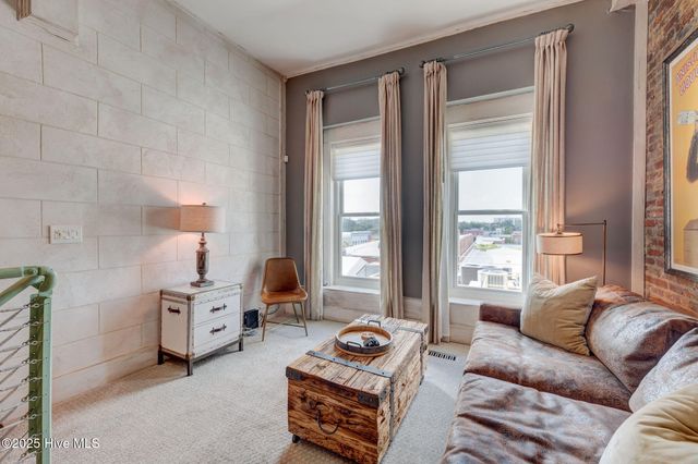 21 N Front Street Unit 3b4, Wilmington, NC 28401