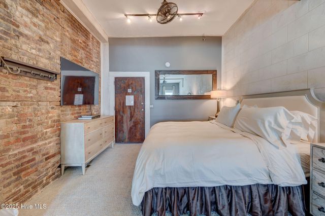 21 N Front Street Unit 3b4, Wilmington, NC 28401