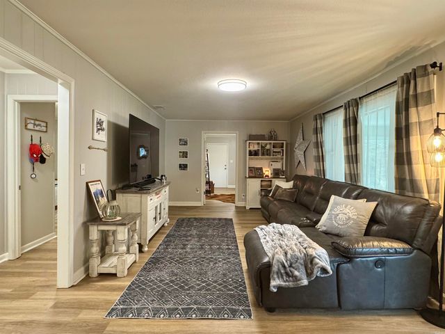 2460 Armstead Road, Star City, AR 71667