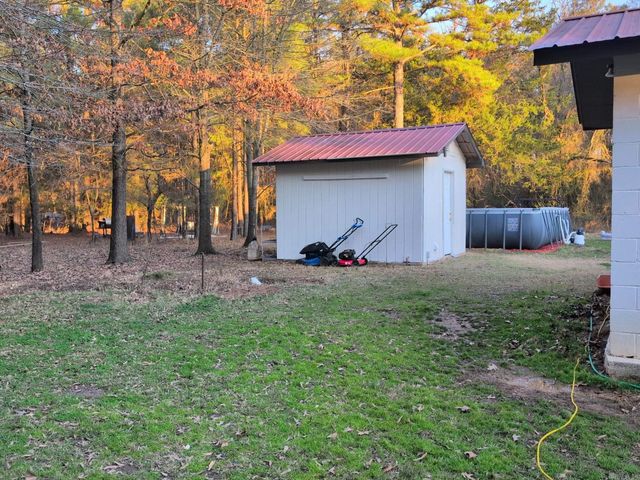 2460 Armstead Road, Star City, AR 71667