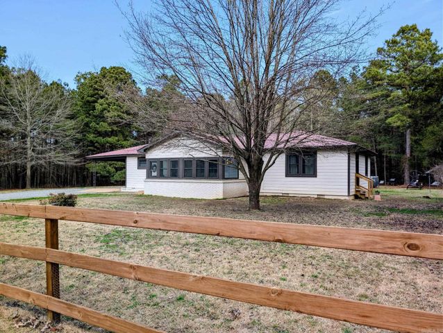 2460 Armstead Road, Star City, AR 71667