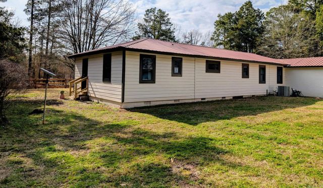 2460 Armstead Road, Star City, AR 71667