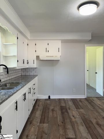 330 Frans Drive, Arcadia, SC 29320
