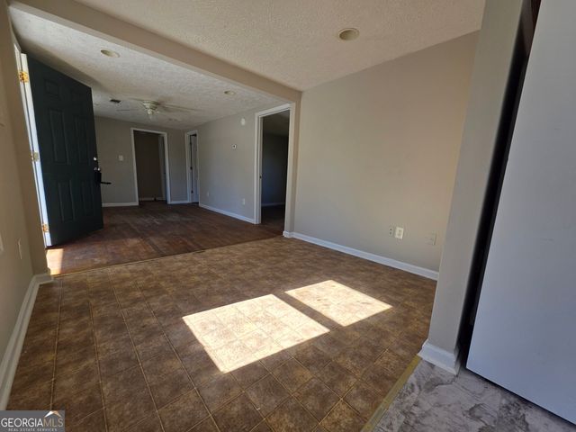 531 Old Stone Road, Villa Rica, GA 30180