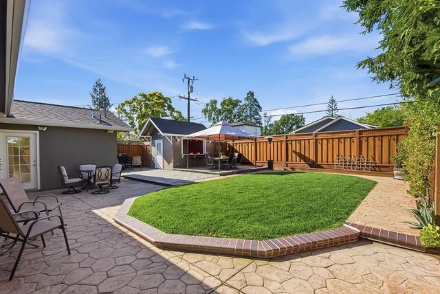 1276 Windsor Way, Redwood City, CA 94061