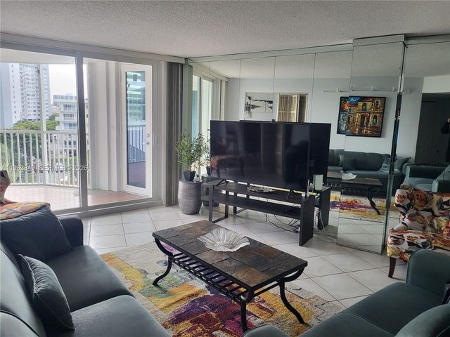 100 Golden Isles Dr 615, Hallandale Beach, FL 33009