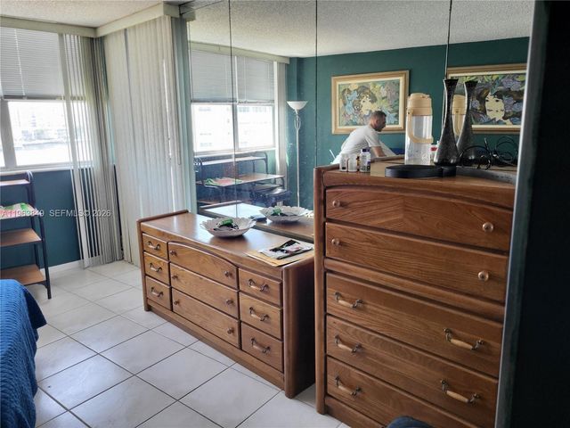 100 Golden Isles Dr 615, Hallandale Beach, FL 33009