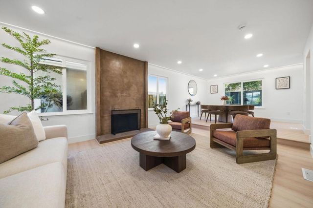 386 Curie Drive, San Jose, CA 95123