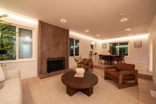 386 Curie Drive, San Jose, CA 95123