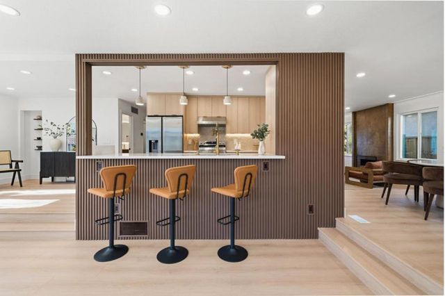386 Curie Drive, San Jose, CA 95123