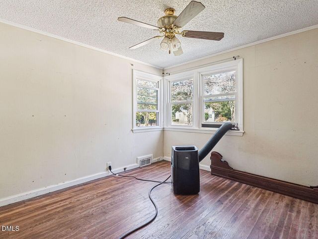 730 E Whitaker Mill Road, Raleigh, NC 27608