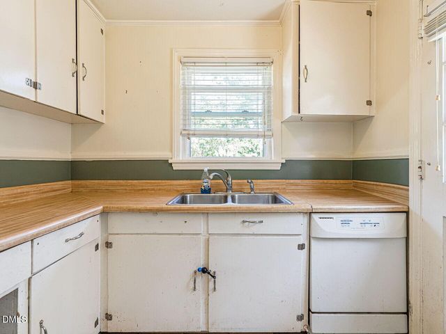 730 E Whitaker Mill Road, Raleigh, NC 27608