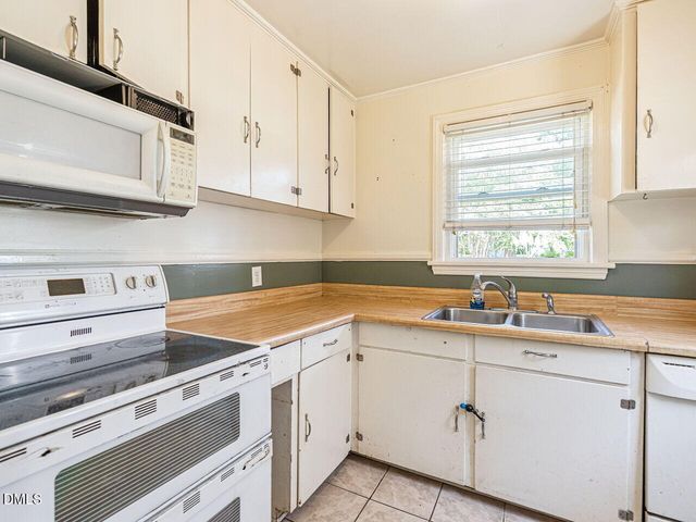730 E Whitaker Mill Road, Raleigh, NC 27608
