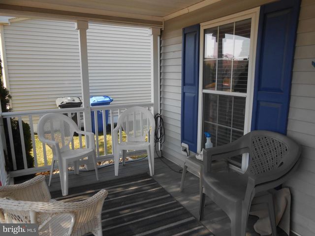 36 FORT LEE DR, Manahawkin, NJ 08050