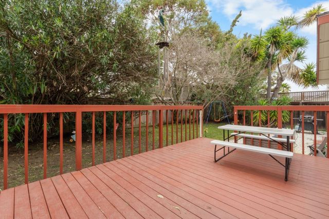 60 Beach Park Boulevard, Foster City, CA 94404