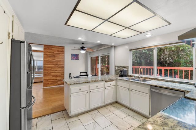 60 Beach Park Boulevard, Foster City, CA 94404