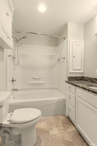 2415 N Evans Avenue, Evansville, IN 47711