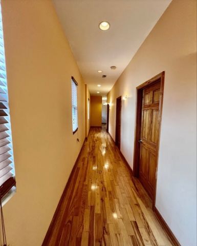 3408 W Monroe Street, Chicago, IL 60624