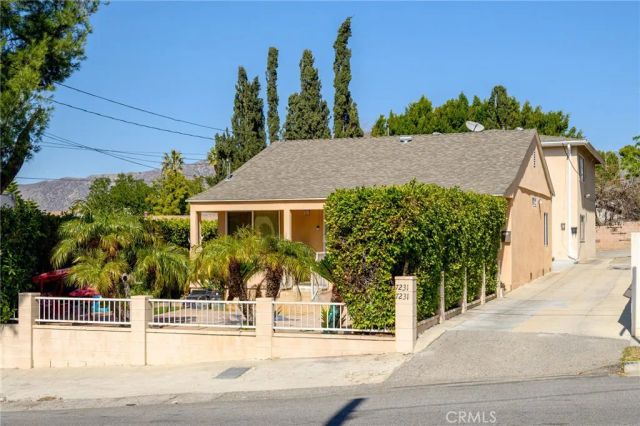 7231 Apperson Street, Tujunga, CA 91042
