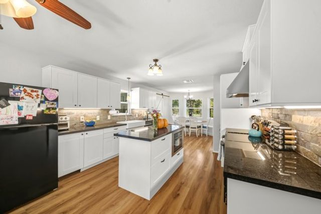 16563 Calumet Trail, College Station, TX 77845