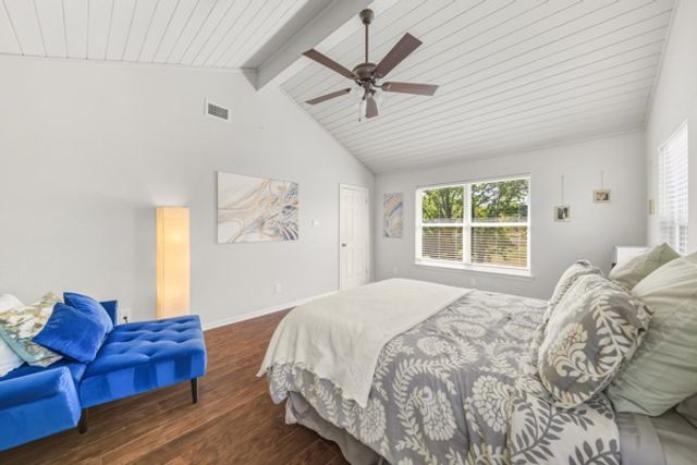 16563 Calumet Trail, College Station, TX 77845