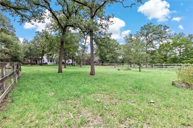 16563 Calumet Trail, College Station, TX 77845