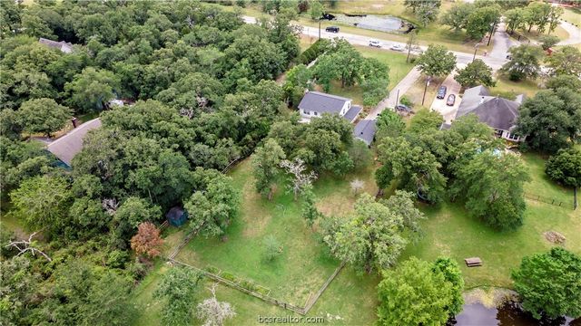 16563 Calumet Trail, College Station, TX 77845