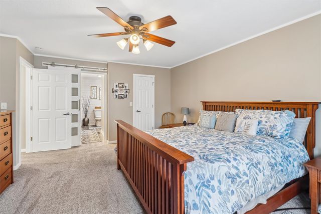 5905 Crabapple Lane, Johnston, IA 50131
