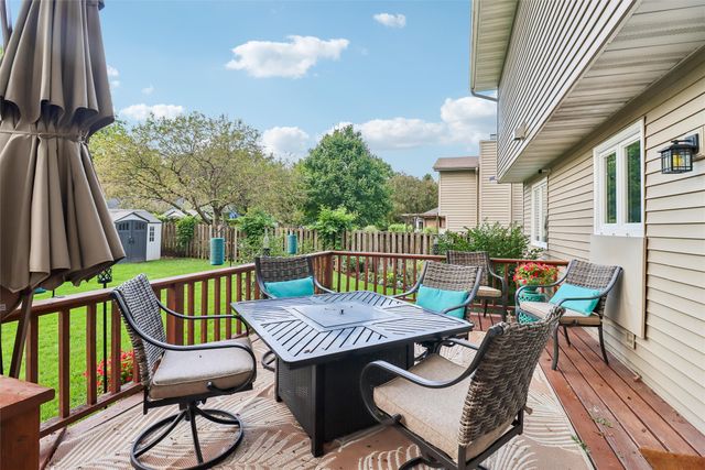 5905 Crabapple Lane, Johnston, IA 50131