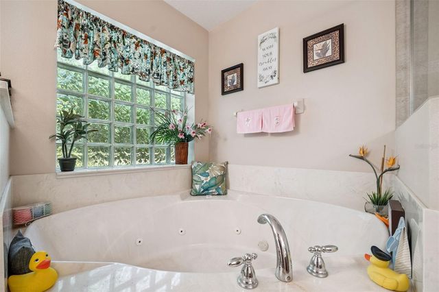 16230 NW 53RD STREET, Morriston, FL 32668