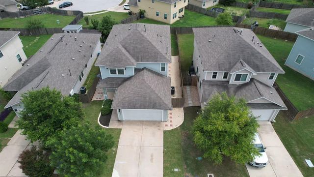 251 Triumph RD, Buda, TX 78610