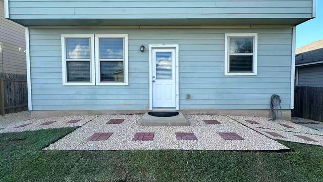 251 Triumph RD, Buda, TX 78610