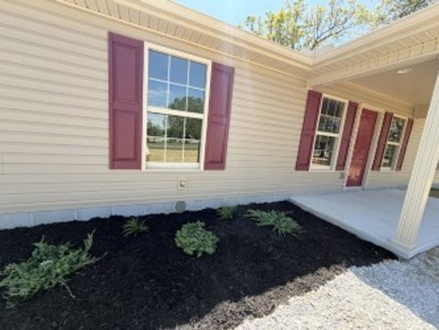 6265 Lynchburg Rd, Winchester, TN 37398