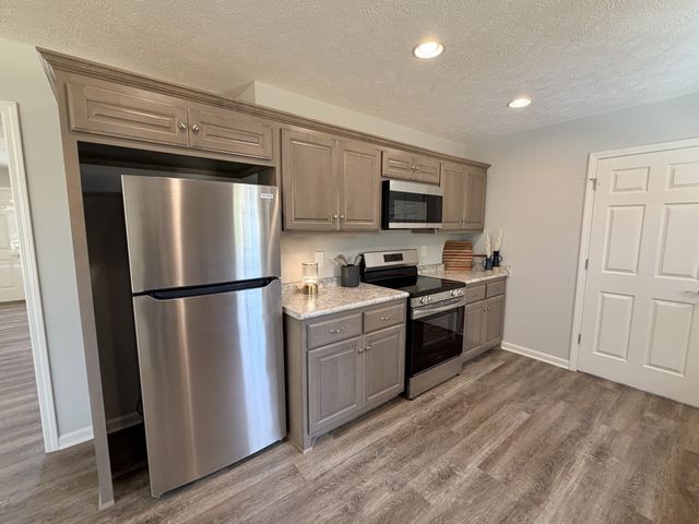 6265 Lynchburg Rd, Winchester, TN 37398