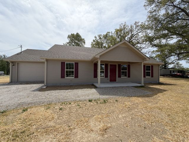6265 Lynchburg Rd, Winchester, TN 37398
