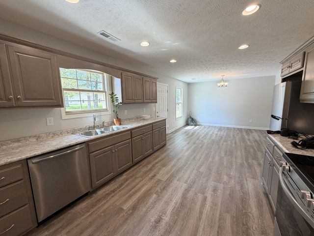 6265 Lynchburg Rd, Winchester, TN 37398