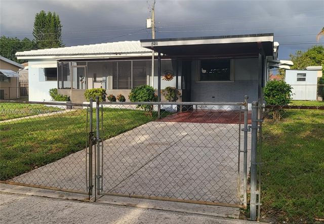 521 N 70th Way, Hollywood, FL 33024