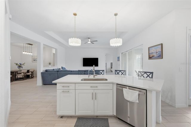 19047 SCALLOP LOOP, Lakewood Ranch, FL 34211