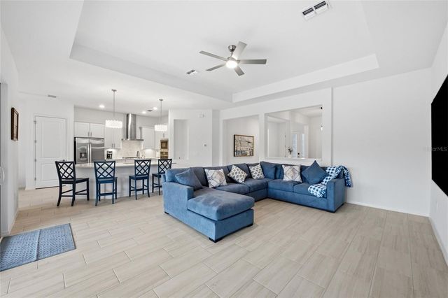 19047 SCALLOP LOOP, Lakewood Ranch, FL 34211