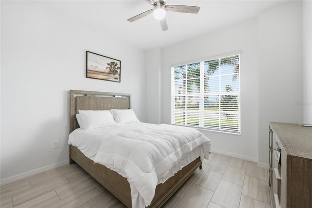 19047 SCALLOP LOOP, Lakewood Ranch, FL 34211